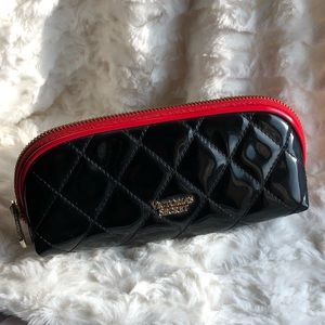 VS cosmetic bag